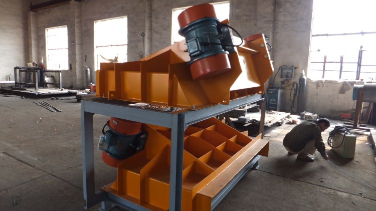 When using the magnetic separator, we need to pay attention to several aspects